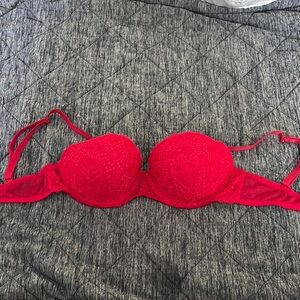 PINK Victoria's Secret Red Underwire Bra with Adjustable Straps